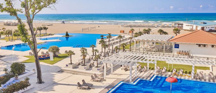 Фото отеля Azul Beach Resort Montenegro by Karisma