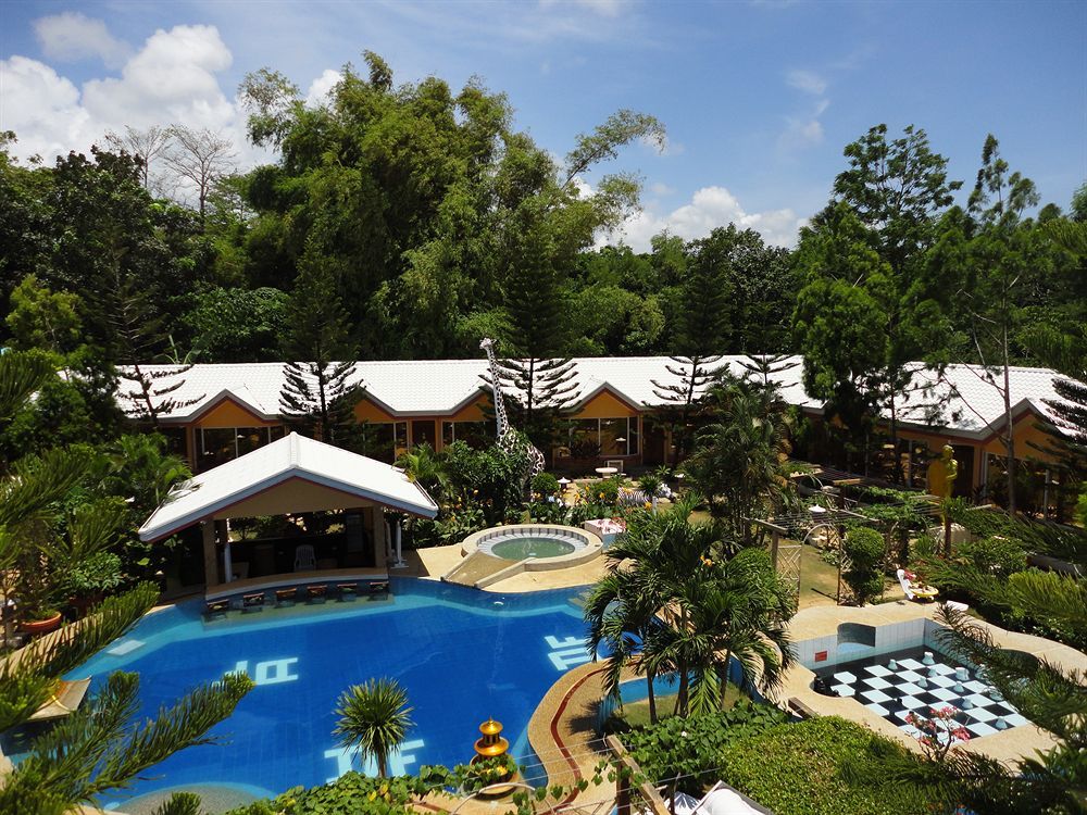 Deep Forest Garden Hotel фото 57