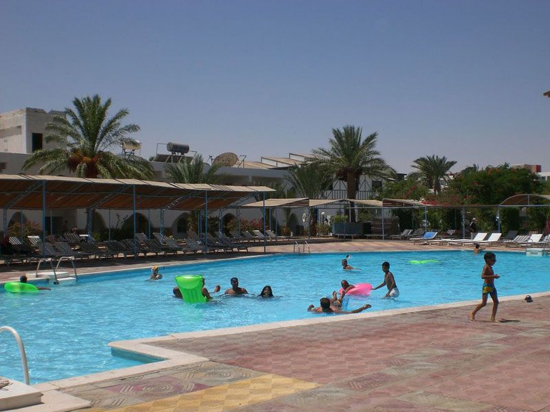 El Samaka Beach Hotel фото 3