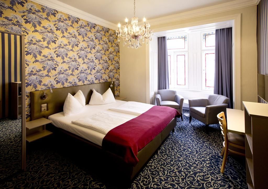 Hotel Fürst Metternich фото 0
