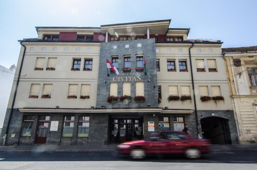 Civitas Boutique Hotel фото 3