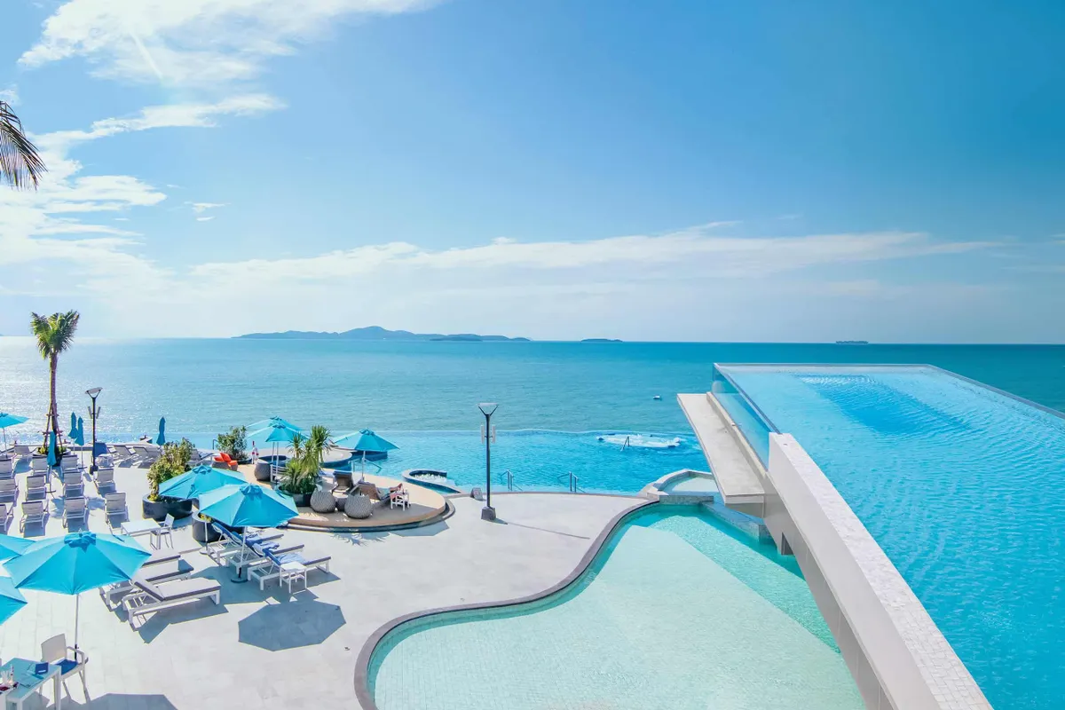 Royal Cliff Beach Hotel фото 1