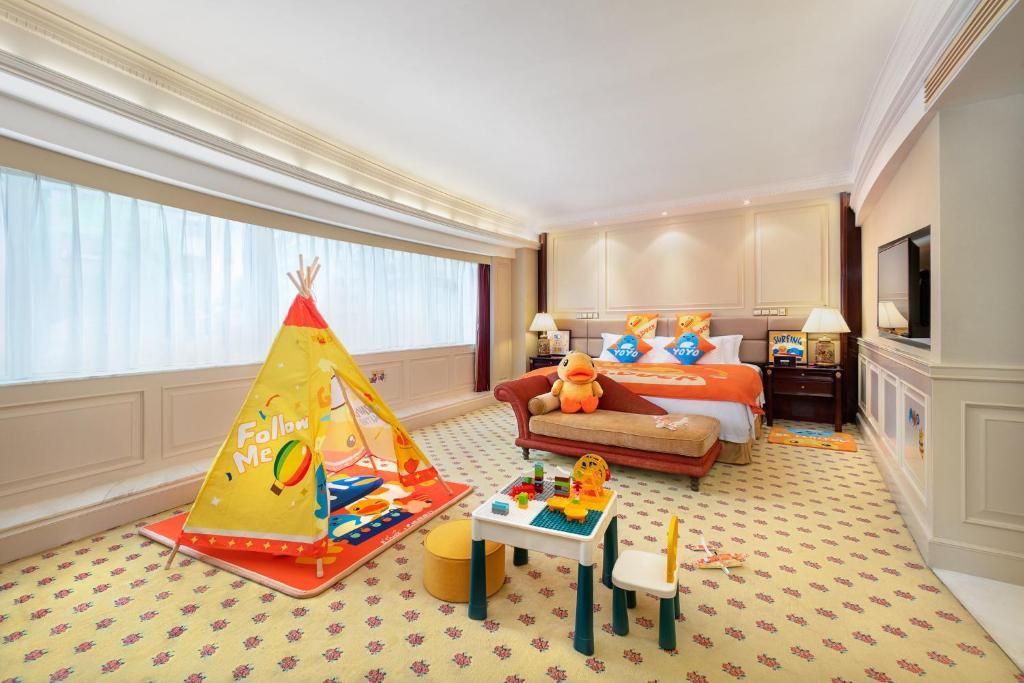 Crowne Plaza Hotel & Suites Landmark Shenzhen by IHG фото 2