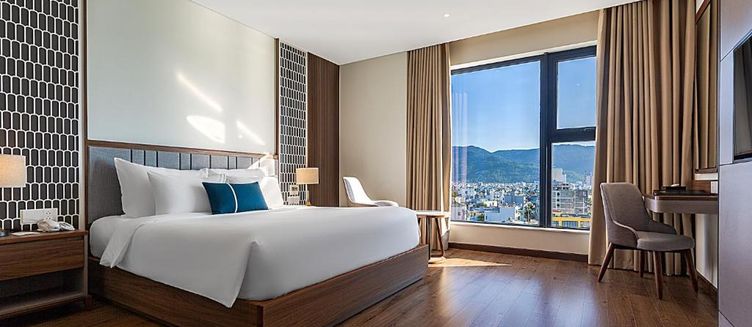 Фото отеля Peninsula Hotel Danang