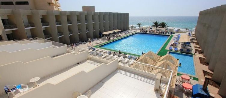 Фото отеля Beach Hotel Sharjah