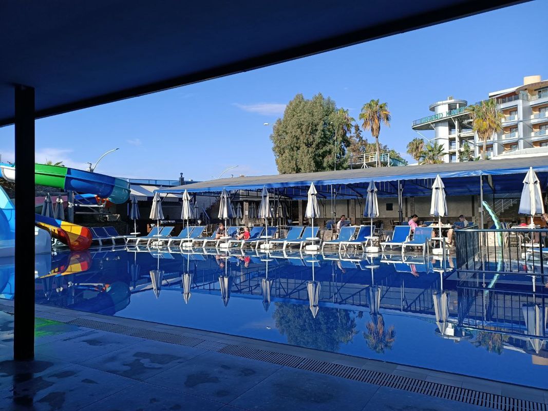 Relax Beach Hotel фото 50