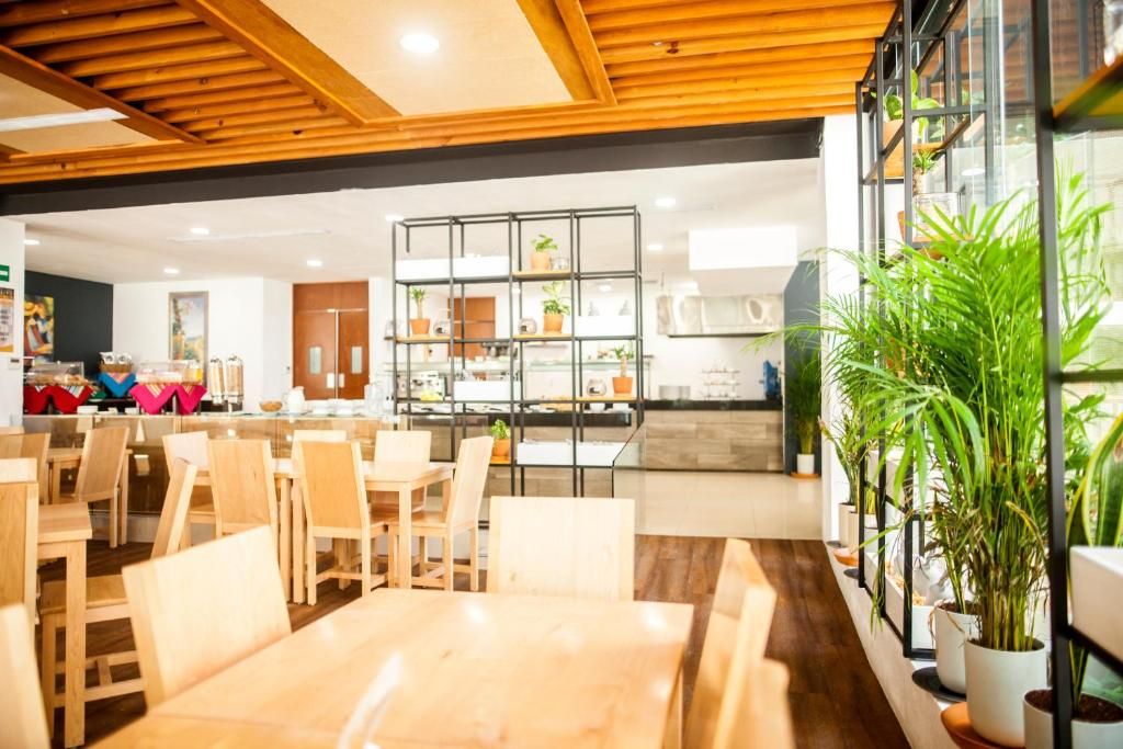 Wyndham Garden Cancun Downtown фото 44