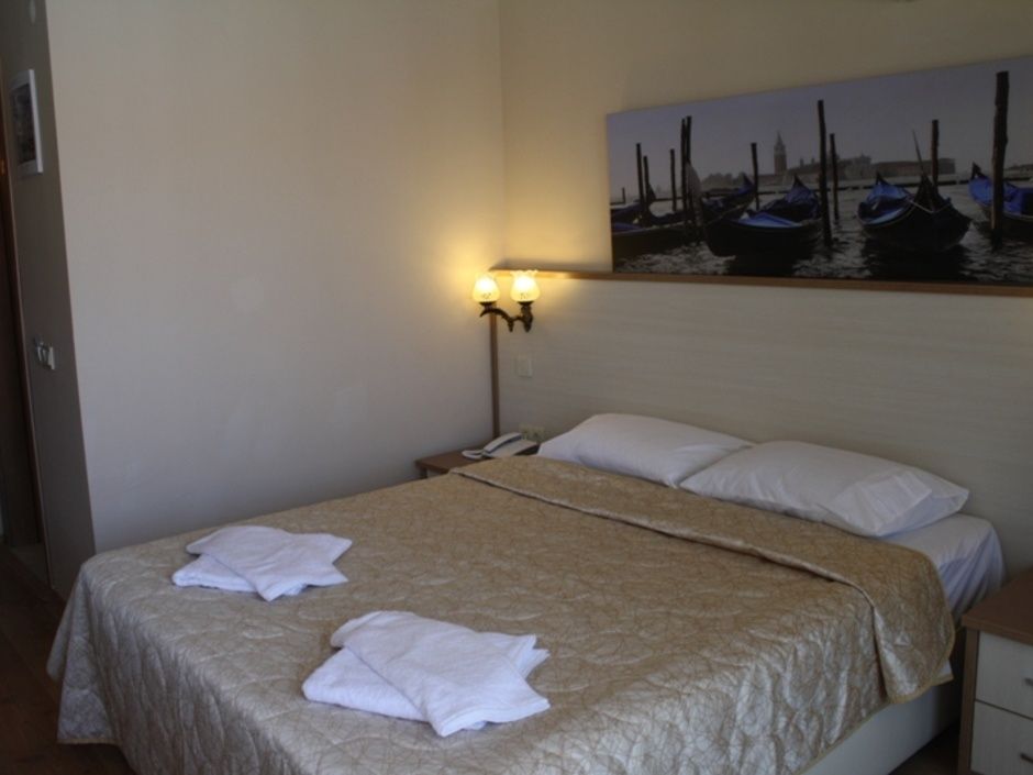 Firat Mert Hotel фото 1