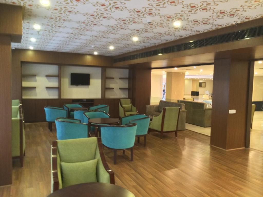 Golden Tulip Hotel Jaipur фото 37