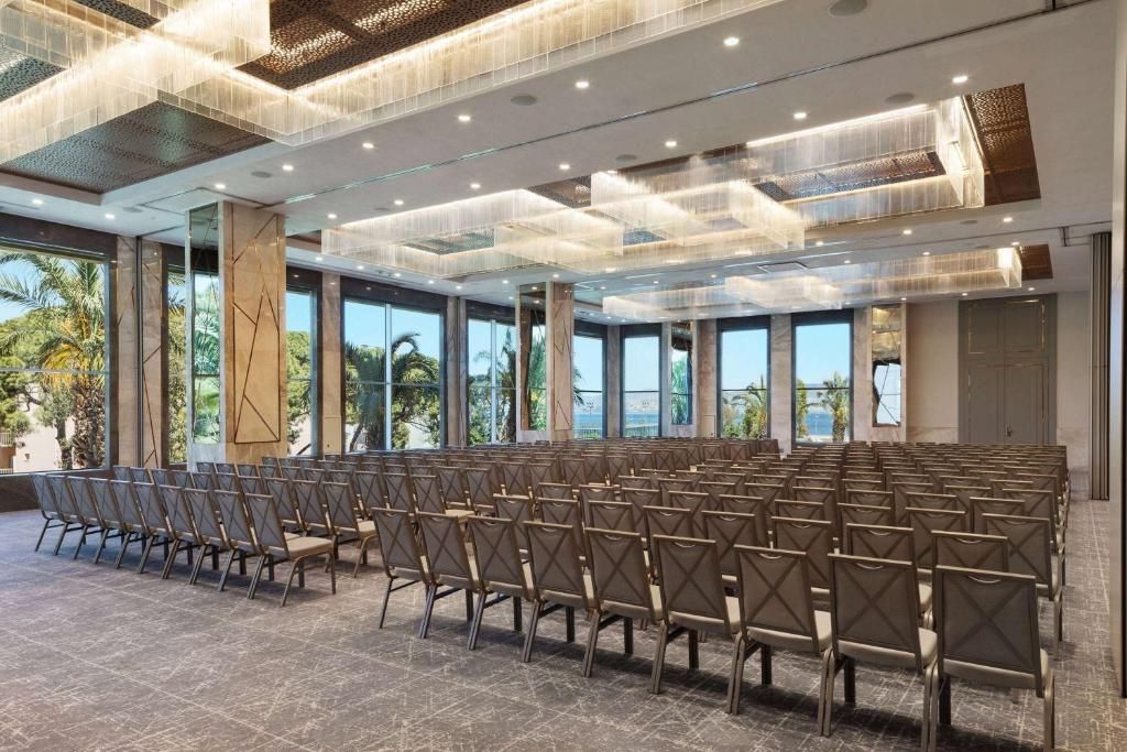 Wyndham Grand İzmir Özdilek фото 17