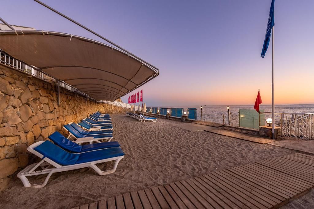 White City Beach Hotel (Adults Only) фото 90