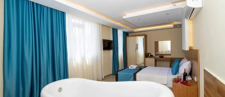 Фото отеля Diamond luxury Hotel