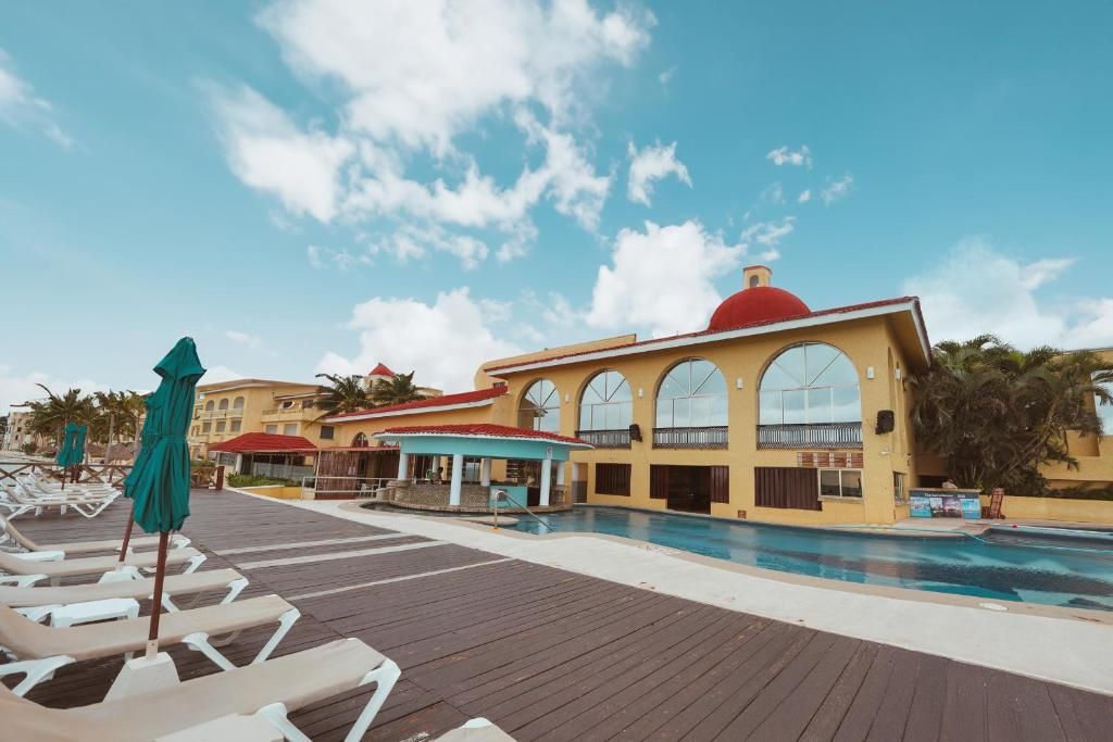 All Ritmo Cancun Resort & Water Park фото 37