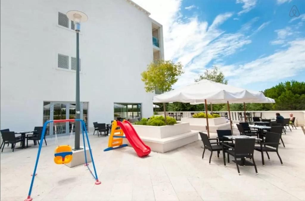 Antonio's Luxury Suites фото 1