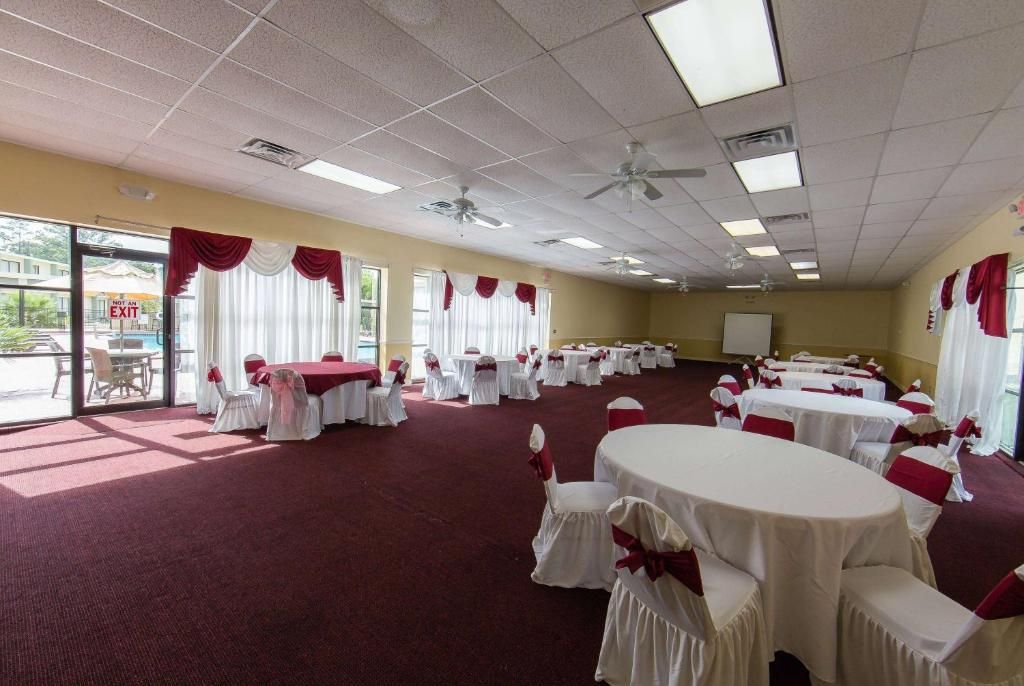 Ramada Houston Intercontinental Airport East фото 4