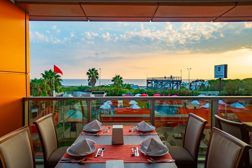 Throne Beach Resort & Spa фото 204