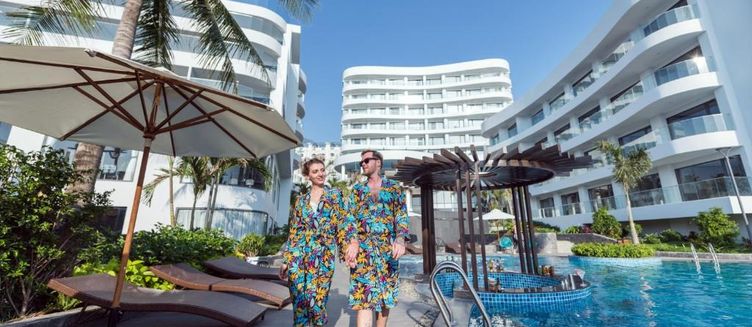 Фото отеля Sunset Beach Resort and Spa