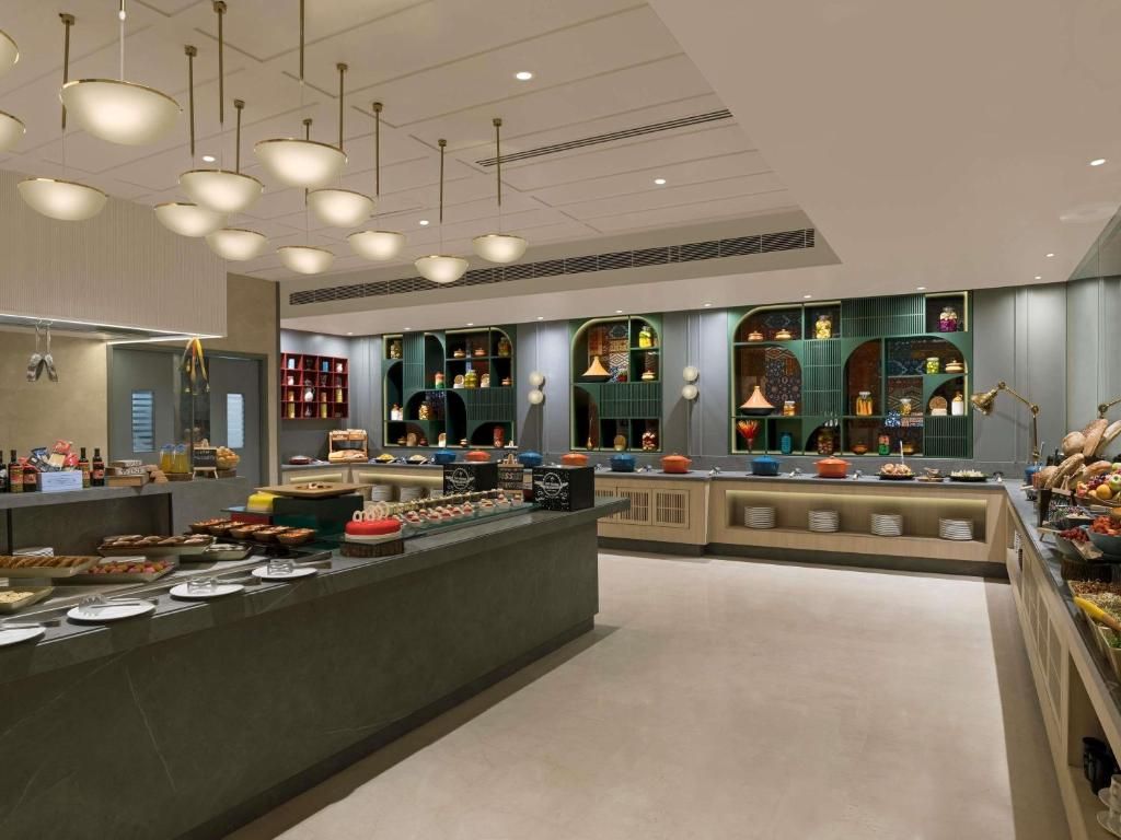Crystal Sarovar Premiere Agra фото 34