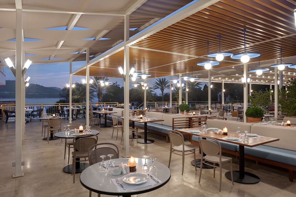 DoubleTree by Hilton Bodrum Isil Club Resort фото 49