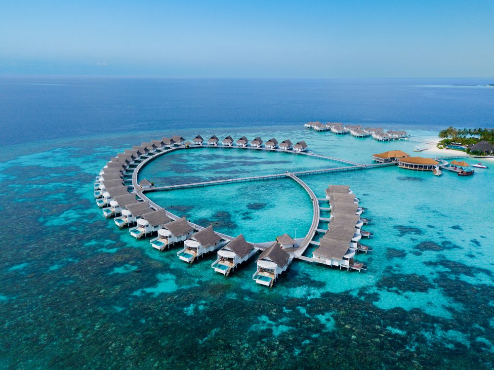 Machchafushi Island Resort & Spa Maldives, The Centara Collection фото 37