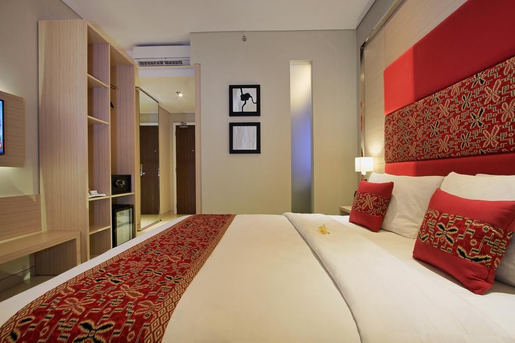 Ohana Hotel Kuta фото 65