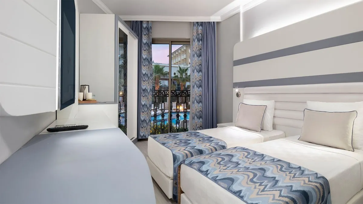 Blue Marlin Deluxe Spa & Resort фото 3