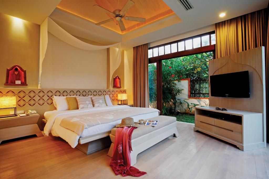 Melati Beach Resort & Spa фото 68