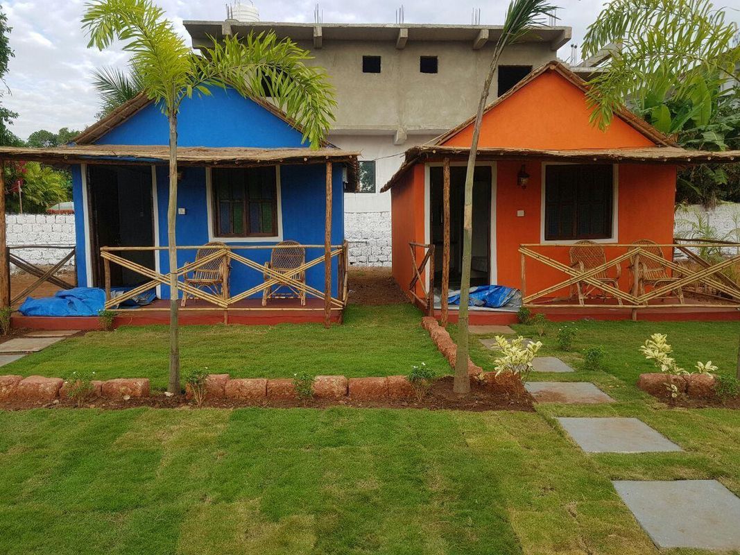 Helix Cottages фото 0