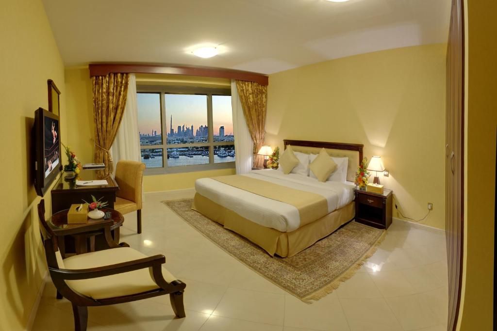 Deira Suites Hotel Apartment фото 0