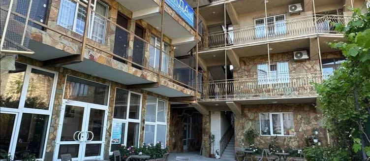 Фото отеля Надежда