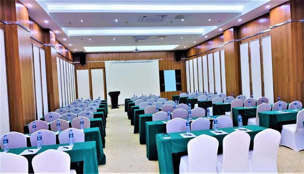 Holiday Inn Express Haikou West Coast фото 23