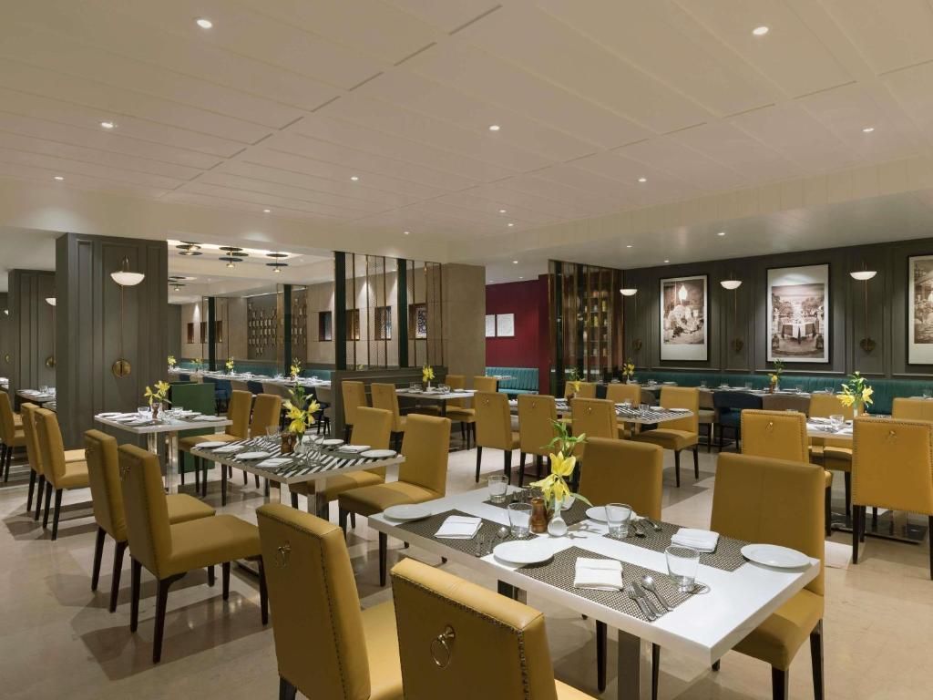 Crystal Sarovar Premiere Agra фото 38