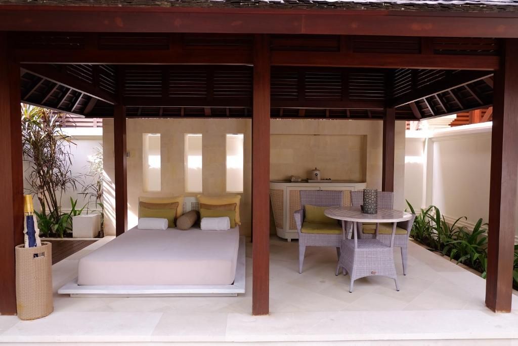 The Royal Santrian Luxury Beach Villas фото 53
