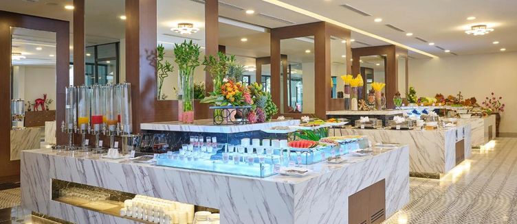 Фото отеля Senna Hue Hotel