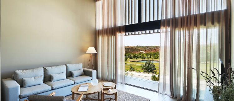 Фото отеля Minthis Resort