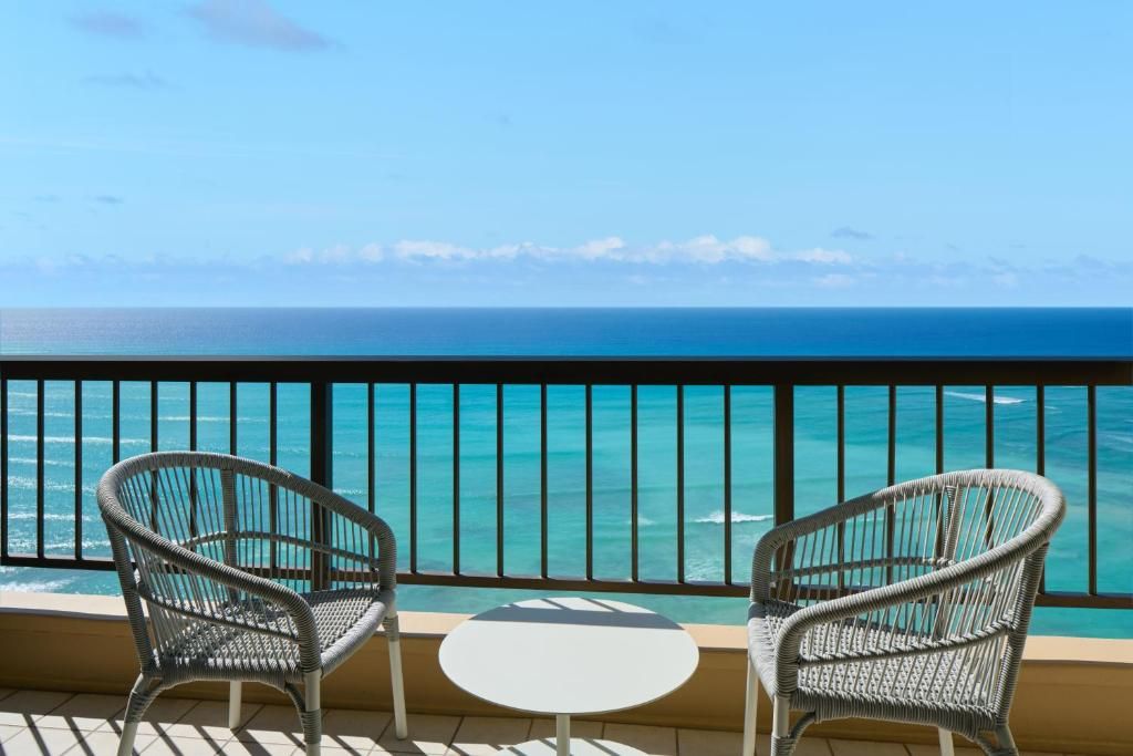 Hyatt Regency Waikiki Beach Resort and Spa фото 22