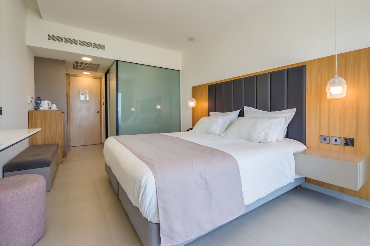 Napa Mermaid Hotel & Suites фото 2