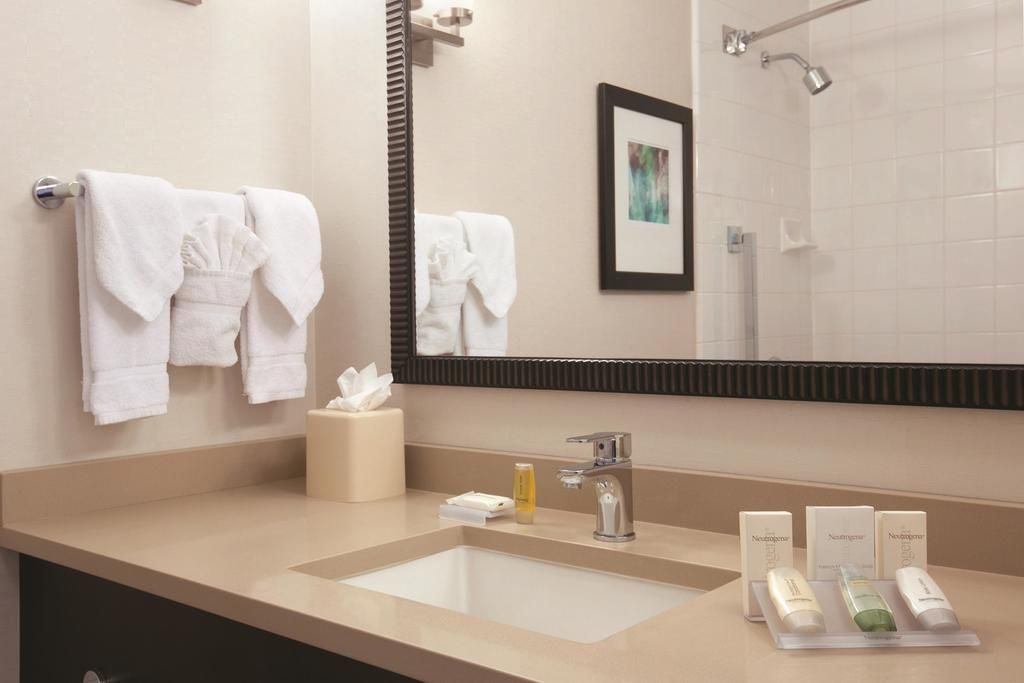 Hilton Garden Inn Chicago Downtown / Magnificent Mile фото 2