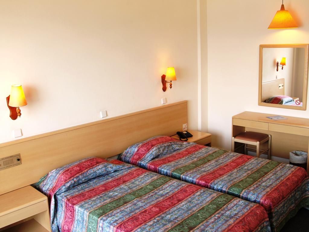 Belvedere Beach Hotel фото 22