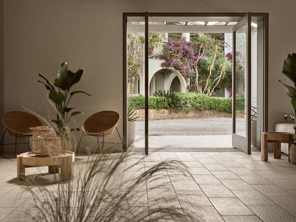 The Bay Hotel & Suites фото 29