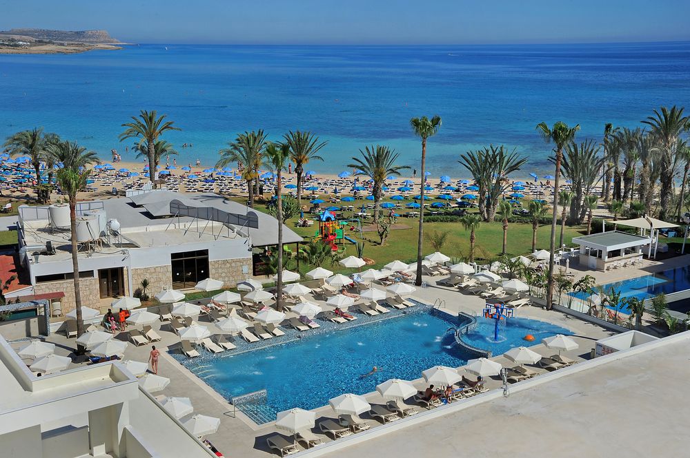 Nelia Beach Hotel фото 3