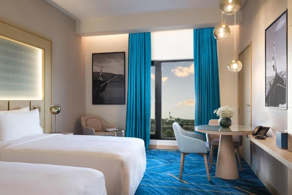 Maani Muscat Hotel & Suites фото 2