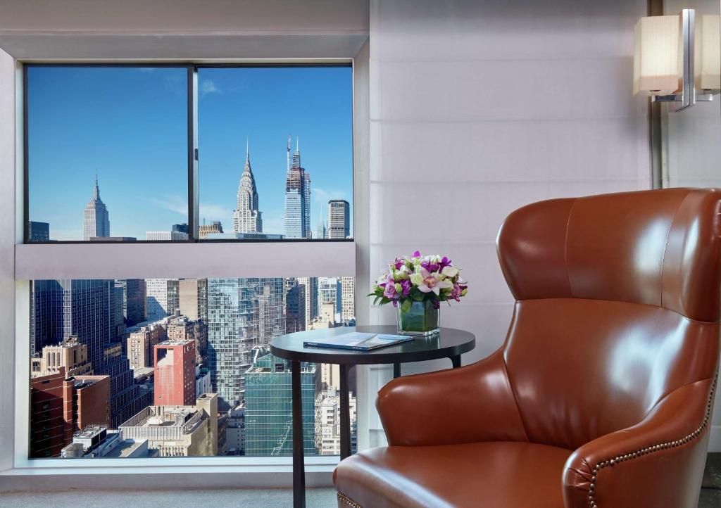 Millennium Hilton New York One UN Plaza фото 20