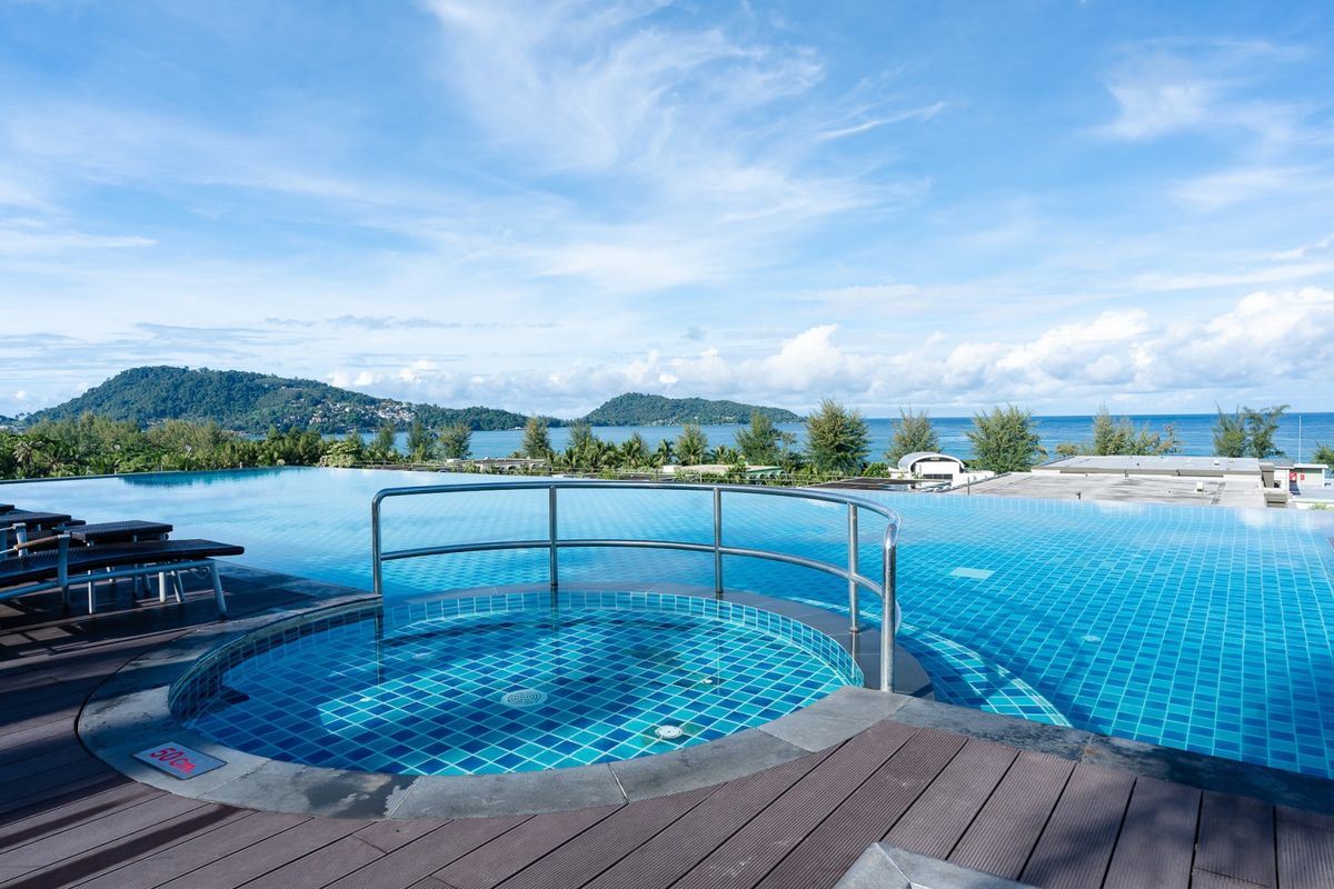 The Charm Resort Phuket фото 7