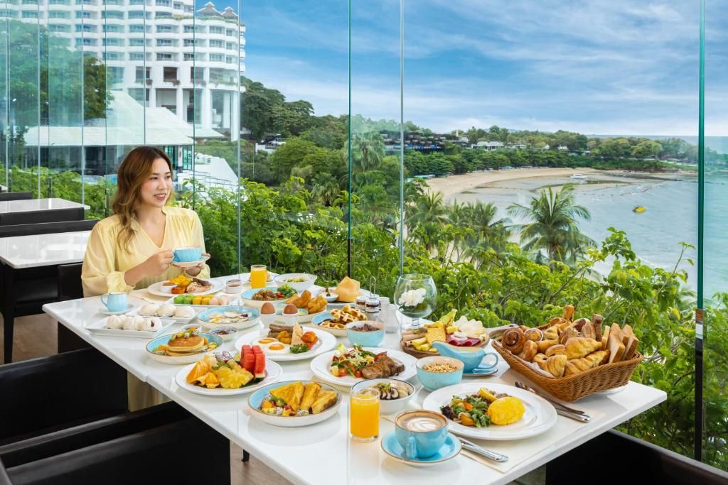 Royal Cliff Beach Terrace фото 110
