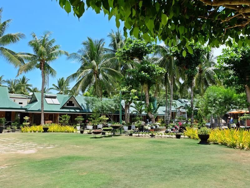 Dumaluan Beach Resort фото 46