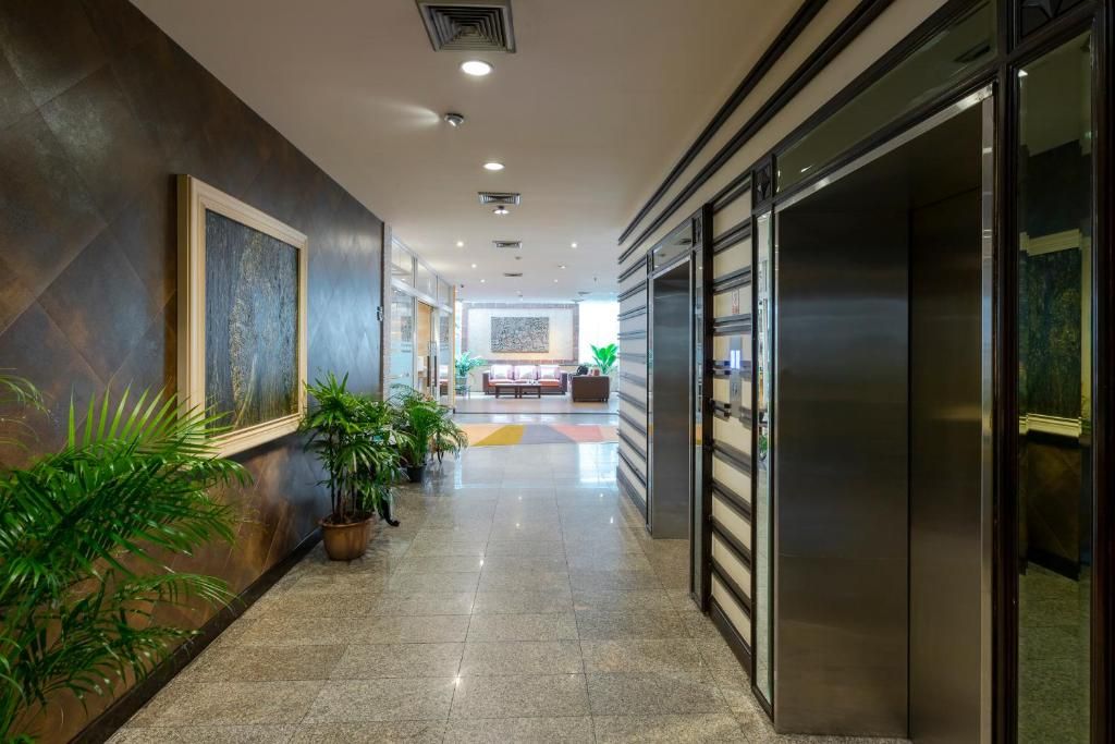 Pinnacle Lumpinee Park Hotel & Spa фото 39
