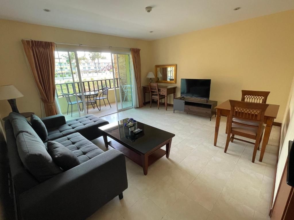 Jomtien Beach Residence фото 25