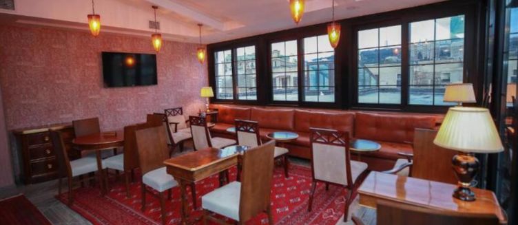 Фото отеля West inn Hotel & Restaurant