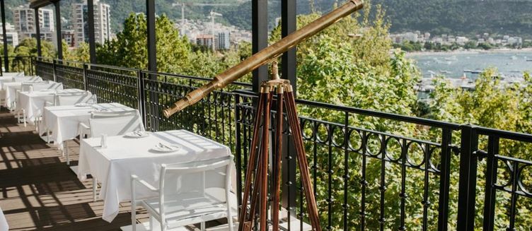 Фото отеля Hotel Majestic